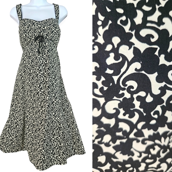 karin stevens Dresses & Skirts - NWOT Karin Stevens black & white smocked fit & flare A-line dress Womens 16